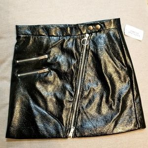 🆕️ Forever 21 Black Faux Leather Skirt